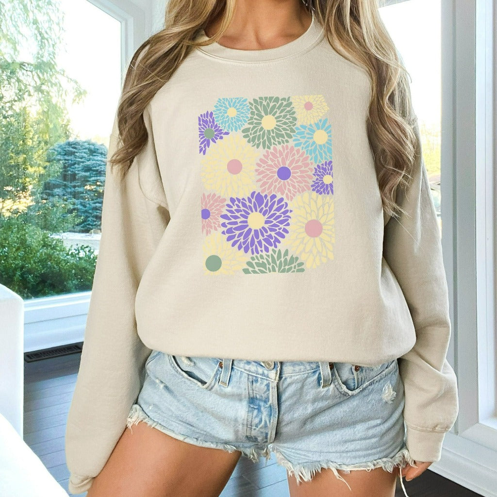 Flowers Sweatshirt, Boho Wildflowers Floral Nature Crewneck, Dahlia's Shirt, Vintage Abstract Dahlia Flowers Gift, Retro Wildflower Sweater