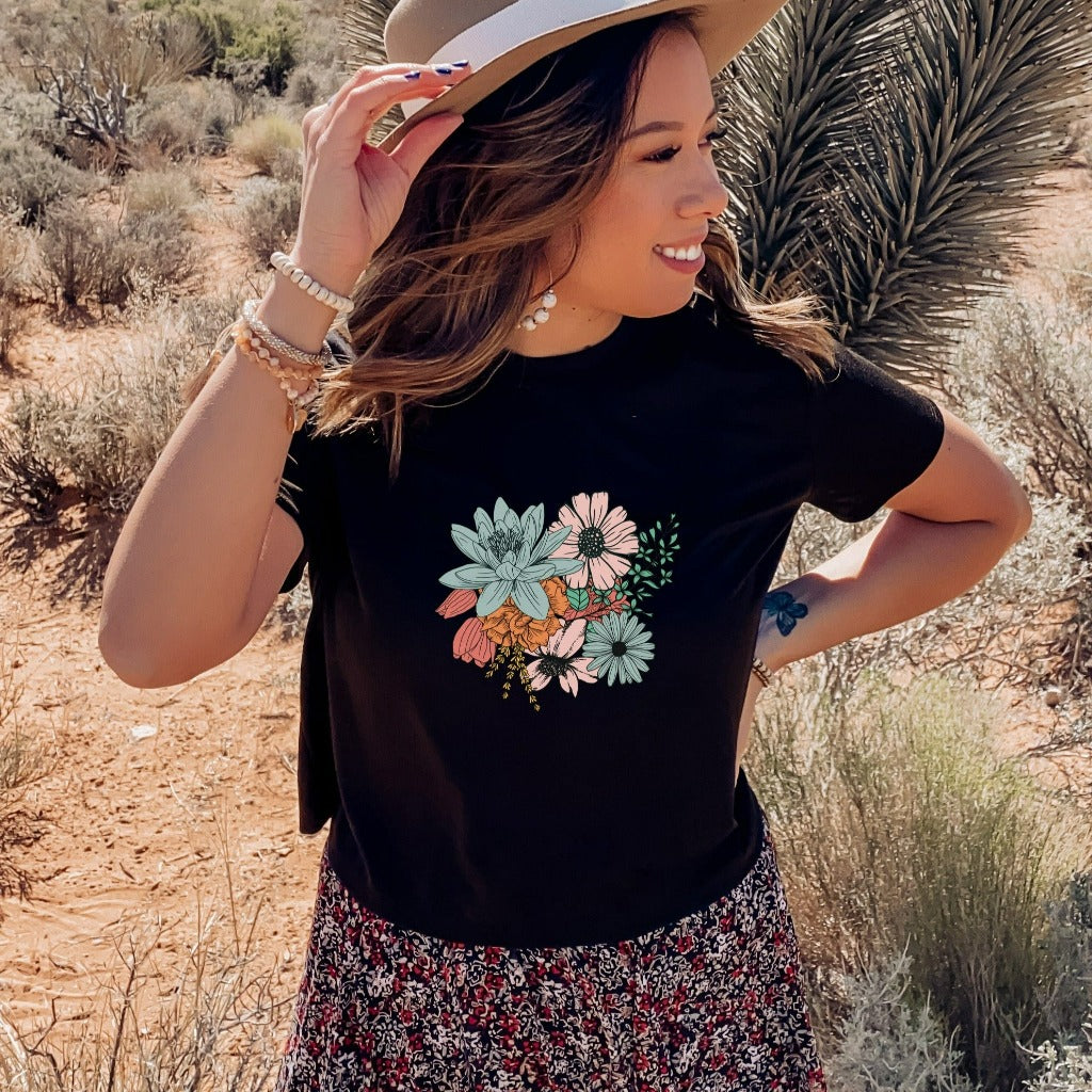 Floral Bouquet Shirt, Boho Flowers TShirt, Festival Graphic Tee, Vintage Botanical Flowers Gift, Retro Wildflower T-Shirt, Gift for Mom