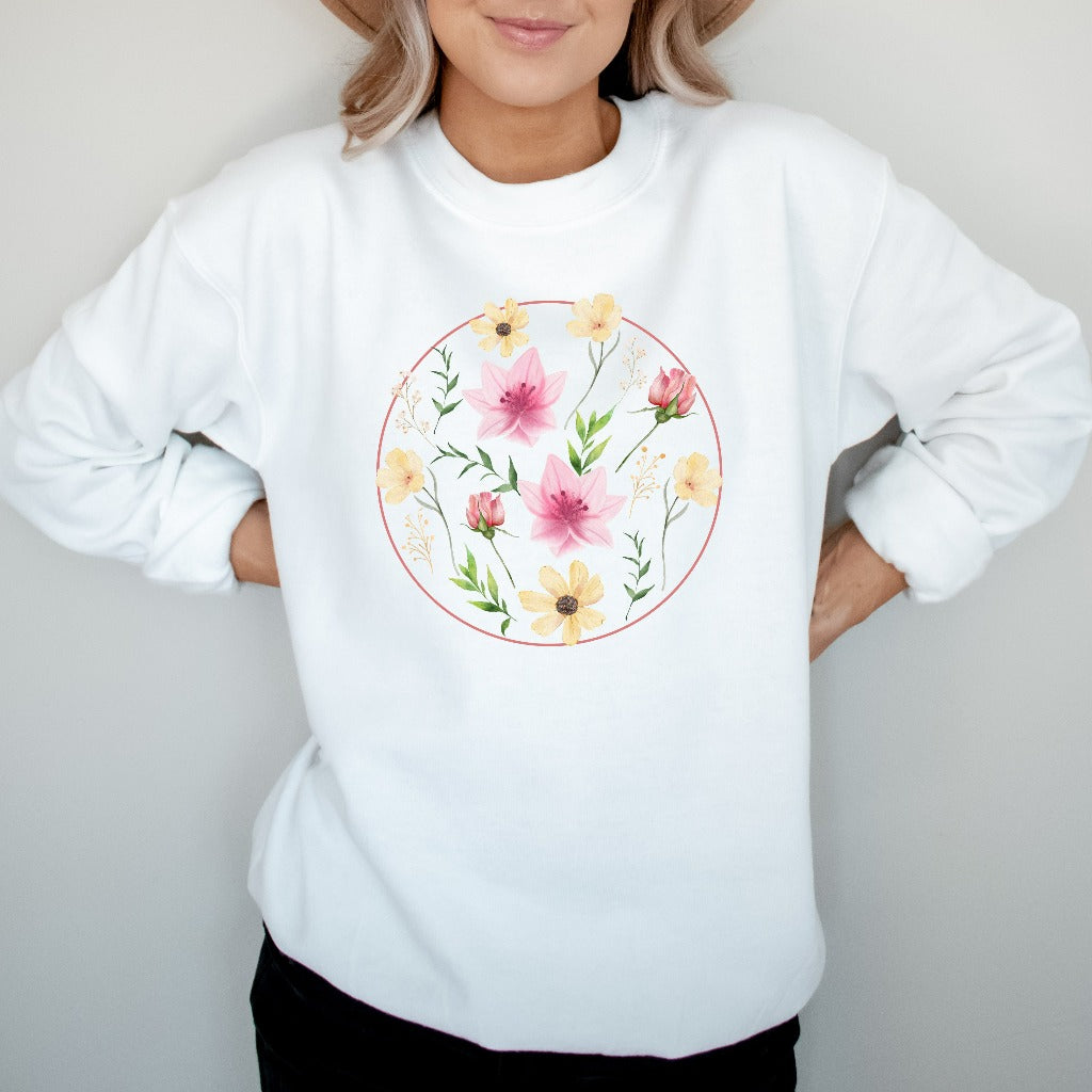 Wildflower Sweatshirt, Flower Crewneck, Gift for Women, Ladies Shirts, Flowers Lover Shirt, Wild Flowers Shirt, Floral Tshirt, Gift for Mom