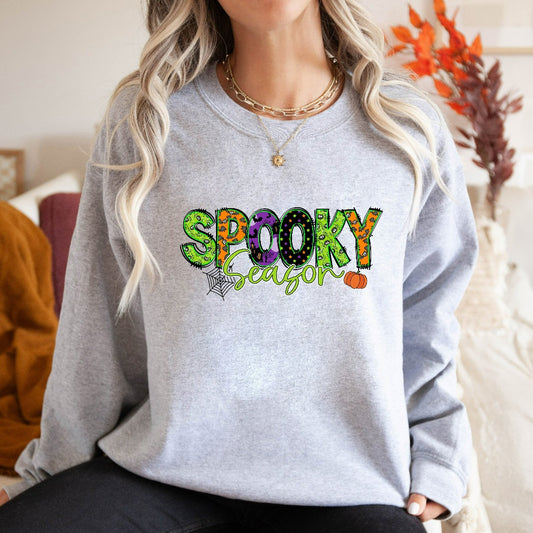 Spooky Season Sweatshirt, Halloween Crewneck, Retro Halloween Sweater, Fall Sweatshirt, Vintage Autumn Halloween Sweatshirt, Party Shirt