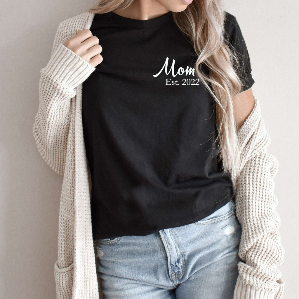 new mom shirt, mom shirts, mother's day gift, mom going home from hospital outfit, mom established 2022, baby shower gift