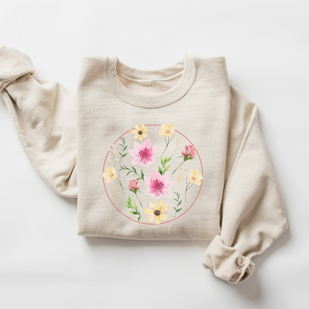 Wildflower Sweatshirt, Flower Crewneck, Gift for Women, Ladies Shirts, Flowers Lover Shirt, Wild Flowers Shirt, Floral Tshirt, Gift for Mom