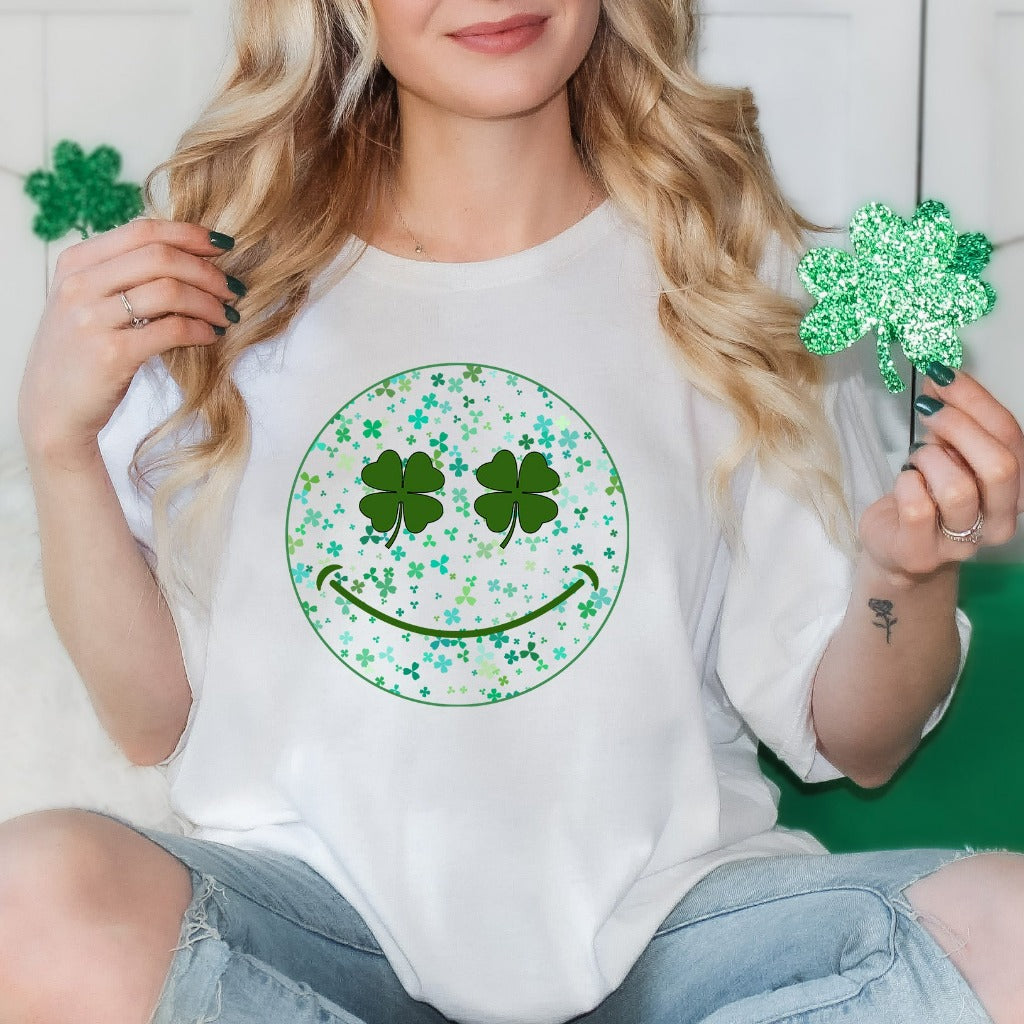 St Patrick's Day Shirt, Womens Shamrock Smile Face TShirt, St Patrick's Day Graphic Tee, Lucky St Patty's Day Party Outfit, Four Leaf Clover