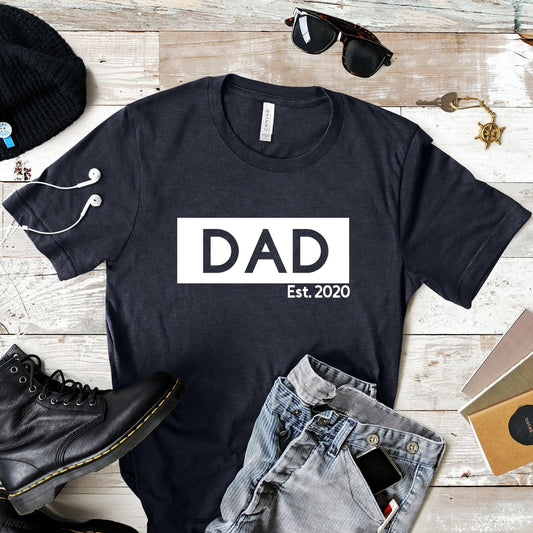 Dad Est 2023 Shirt, Dad Graphic Tee, New Dad Shirt, Personalized Gift for Dad, Father's Day Gift,