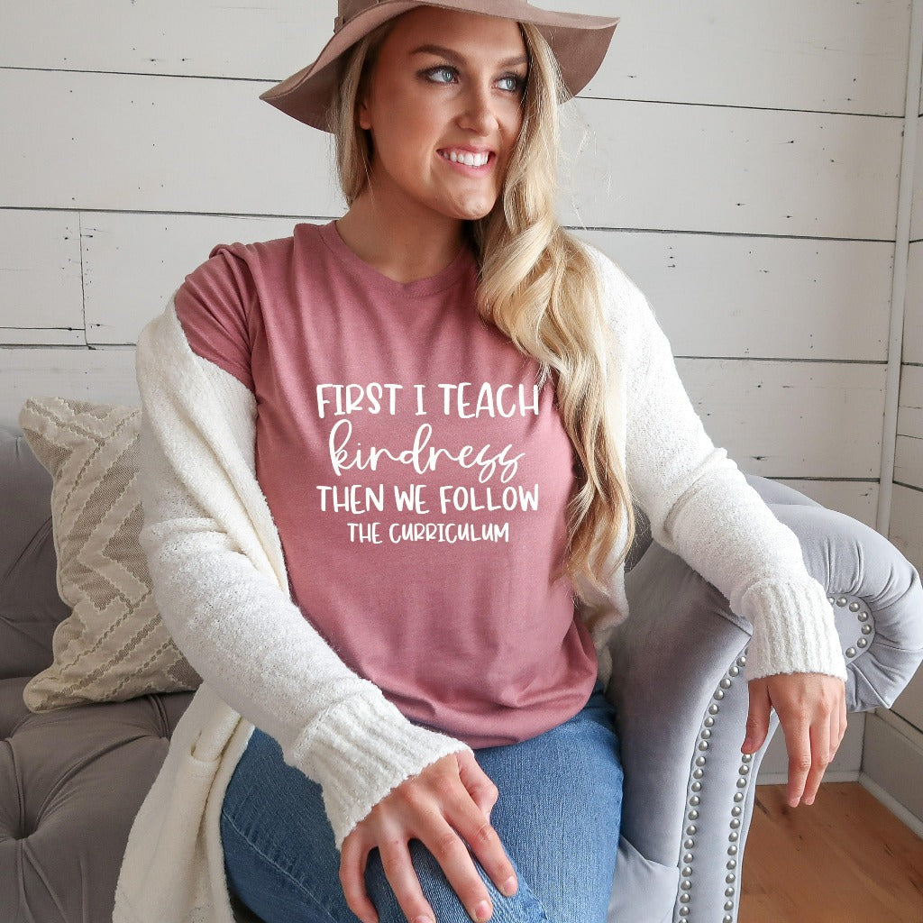 teach kindness crewneck, teacher gift, teacher appreciation, teacher be kind, gift for new teachers, elementary kindergarten, graphic tee, shirt, tshirt
