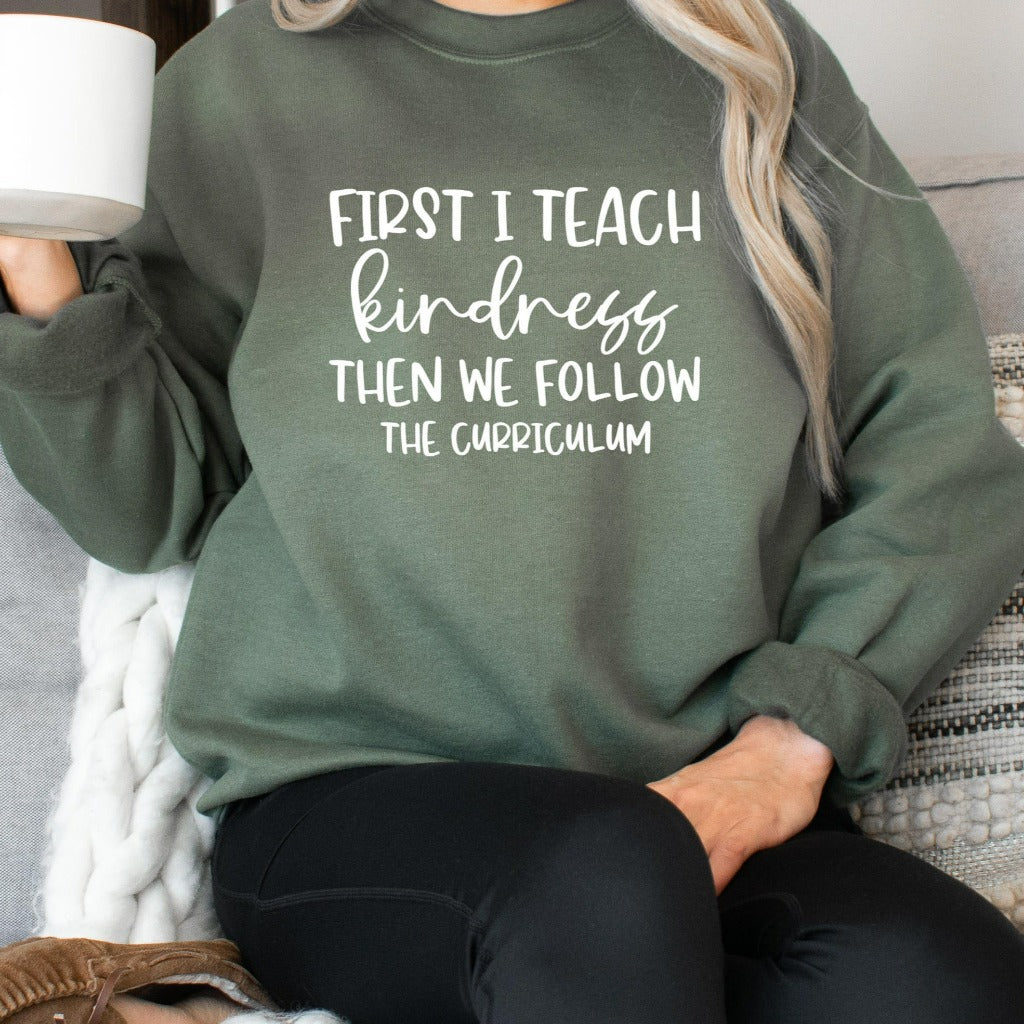 teach kindness crewneck sweatshirt, teacher gift, teacher appreciation, teacher be kind, gift for new teachers, elementary kindergarten