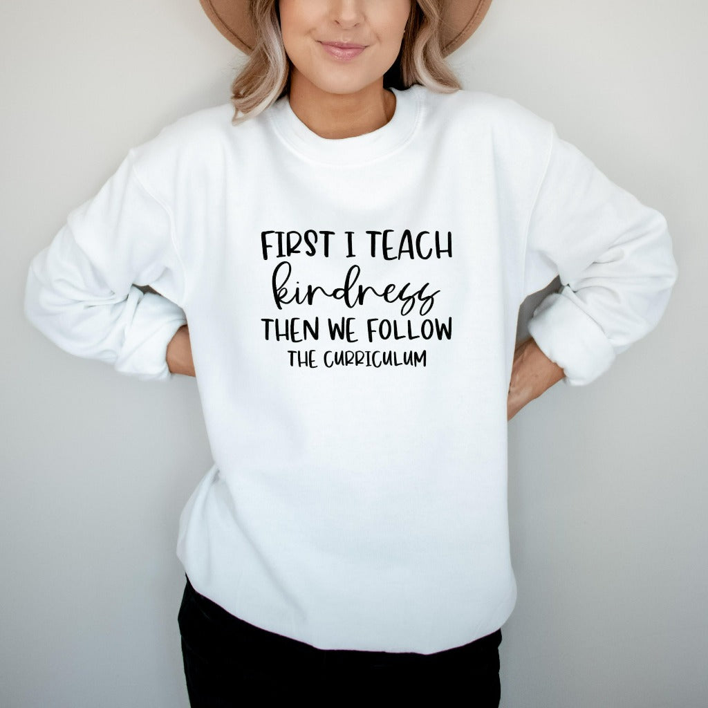 teach kindness crewneck sweatshirt, teacher gift, teacher appreciation, teacher be kind, gift for new teachers, elementary kindergarten