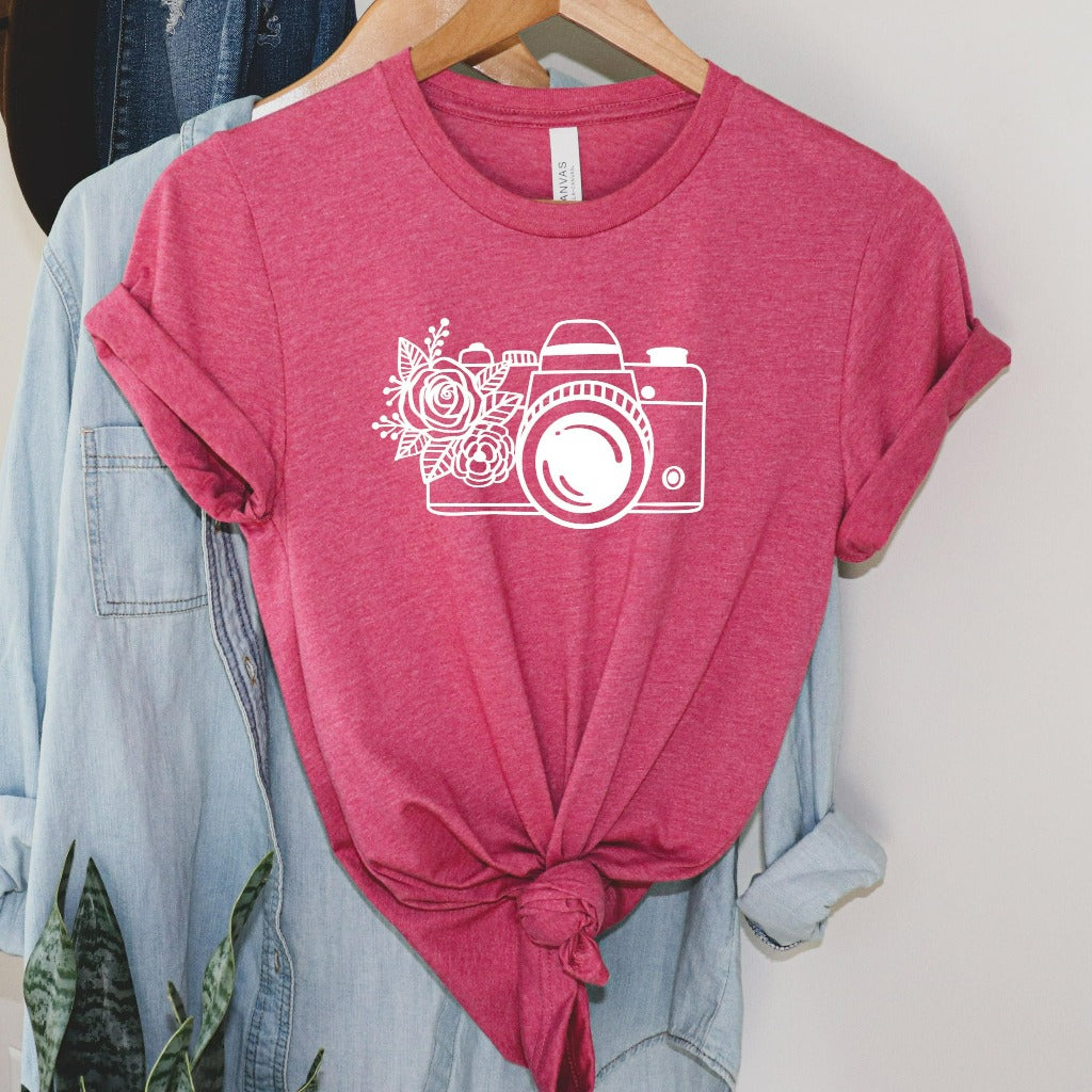 camera shirt, cute photographers camera tshirt, camera graphic tee, gift for photographer, wedding photographer gift